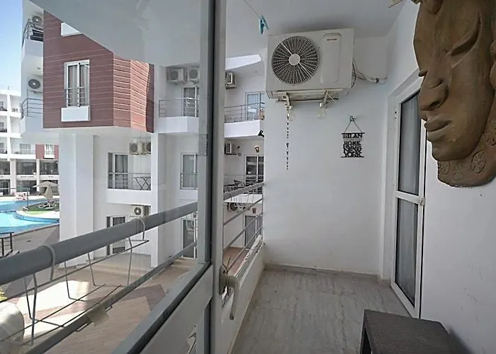 Apartment Pool View 2Br Duplex At Aqua Palms, Al Ahyaa